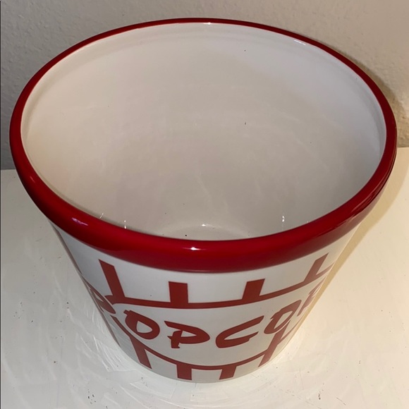 Ceramic Popcorn Bucket - Picture 4 of 7